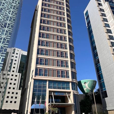 C - Hotel And Suites 도하 외부 사진