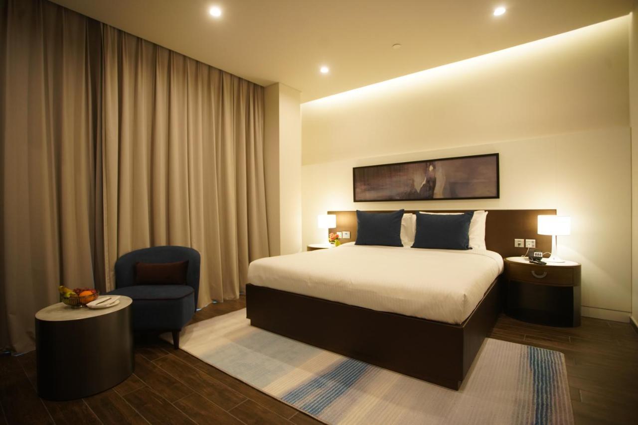 C - Hotel And Suites 도하 외부 사진